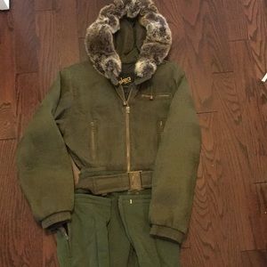 Skea women's snow suit